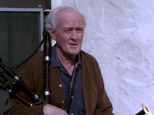 Adam-12 Season 7 Episode 11 - Christmas