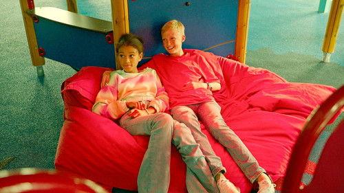 The campsite Season 3 Episode 13 - Theo is a cluck