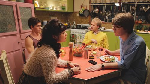 Please Like Me Season 1 Episode 1 - Rhubarb and Custard