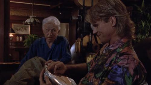 MacGyver Season 7 Episode 9 - Deadly Silents