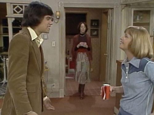 One Day at a Time Season 1 Episode 12 - The College Man