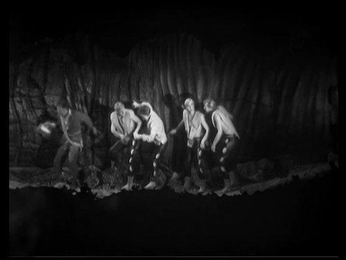 Doctor Who Season 1 Episode 10 - The Ordeal