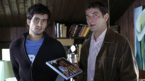 Die Rosenheim-Cops Season 5 Episode 20 - Der Tod kam auf Kufen