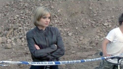 Torchwood Season 1 Episode 7 - Greeks Bearing Gifts