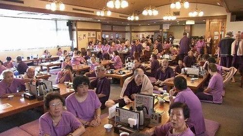 Document 72 Hours Season 4 Episode 18 - The Happiness Theory of Healthland