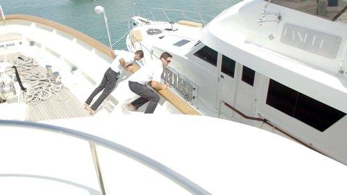 Below Deck Season 5 Episode 4 - Kate Goes to Church