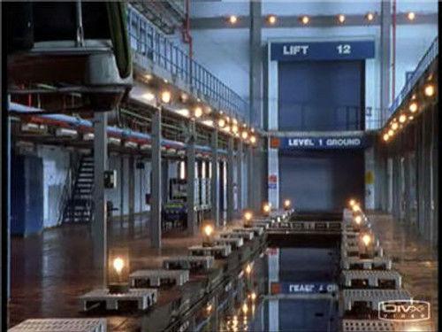 Bugs Season 4 Episode 6 - Pandora's Box