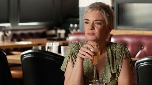 Life Season 1 Episode 4 - Episode 4