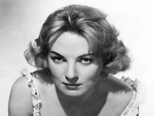 The Avengers Season 1 Episode 3 - Square Root of Evil