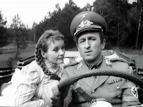 Four Tank-Men and a Dog Season 3 Episode 1 - Klin