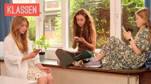 Klassen Season 13 Episode 25 - Snap or sleep?