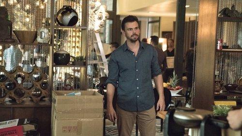 Casual Season 3 Episode 9 - Fresno