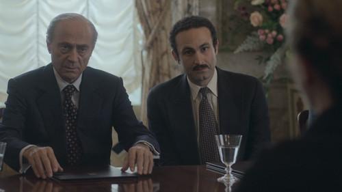 The Crown Season 5 Episode 3 - Mou Mou