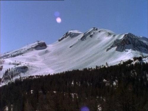 Power Rangers Season 4 Episode 16 - There's No Business Like Snow Business (2)