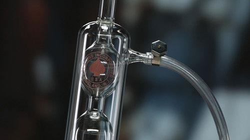 How It's Made Season 30 Episode 3 - Lab Extractors; Custom-Made Chandeliers; Power Trainers; Coffee Pods