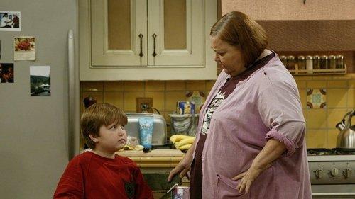 Two and a Half Men Season 2 Episode 5 - Bad News from the Clinic?