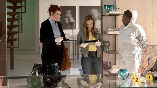 Polizeiruf 110 Season 52 Episode 8 - Nur Gespenster