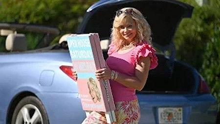 undefined Season 2 Episode 4 - Open House