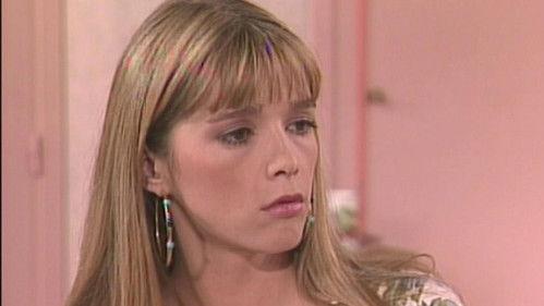 Hélène et les Garçons Season 1 Episode 49 - Détective privé