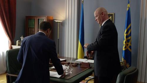 Servant of the People Season 2 Episode 1 - Episode 1