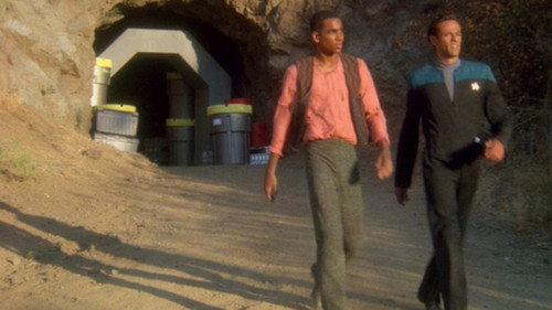 Star Trek: Deep Space Nine Season 5 Episode 4 - Nor the Battle to the Strong