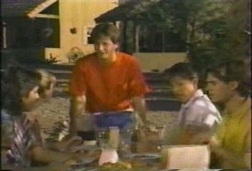 Hey Dude Season 5 Episode 3 - Incredible Shrinking Ted