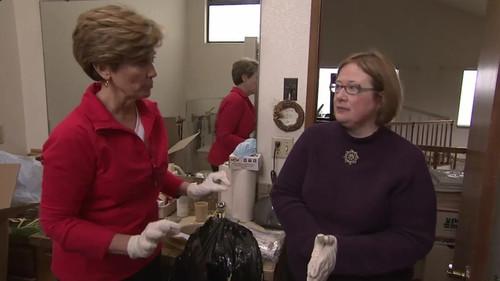 Hoarders Season 1 Episode 5 - Kerrylea & Lauren