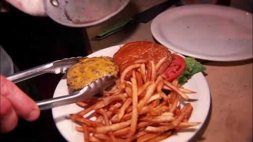 Diners, Drive-Ins and Dives Season 13 Episode 9 - Family Matters