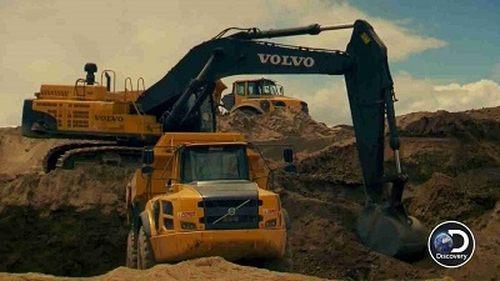 Gold Rush Season 8 Episode 5 - Son Dethrones Father