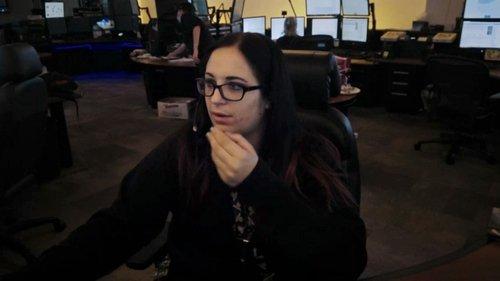 911 Crisis Center Season 1 Episode 11 - They're Out There