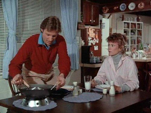 Scarecrow and Mrs. King Season 1 Episode 11 - Remembrance of Things Past