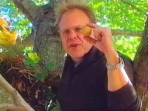 Good Eats Season 7 Episode 17 - Sometimes You Feel Like A Nut