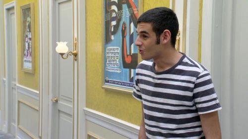 Mishpaha Sholetet Season 1 Episode 10 - Episode 10