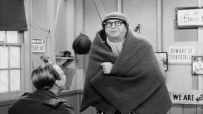 The Phil Silvers Show Season 2 Episode 25 - Bilko Goes South