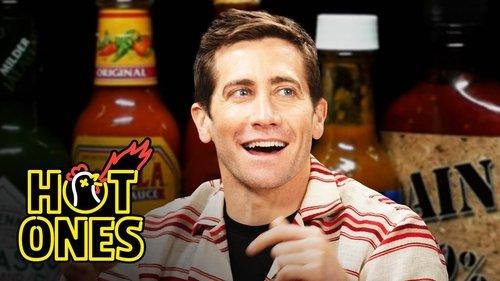 Hot Ones Season 20 Episode 12 - Jake Gyllenhaal Gets a Leg Cramp While Eating Spicy Wings