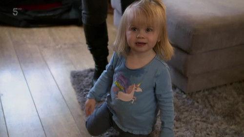 Rich House, Poor House Season 7 Episode 2 - Episode 2