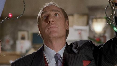 The District Season 1 Episode 10 - The Santa Wars