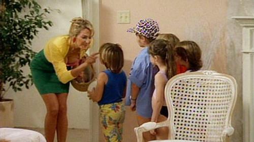 Designing Women Season 3 Episode 1 - Reservations for 12, Plus Ursula