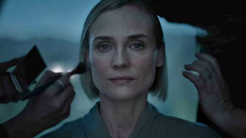 Swimming with Sharks Season 1 Episode 6 - Chapter Six