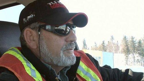 Ice Road Truckers Season 1 Episode 8 - Into the Whiteout