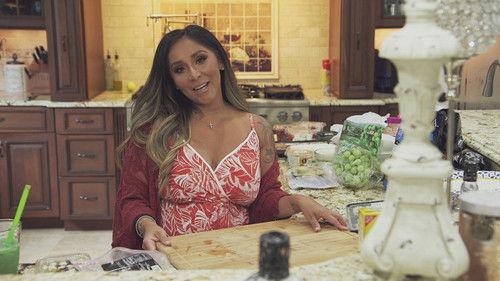 Jersey Shore: Family Vacation Season 5 Episode 2 - Snooki Vs. The Rock