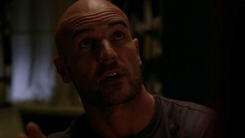 The Almighty Johnsons Season 3 Episode 8 - The Asparagus is Kicking In