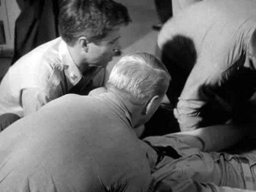 Voyage to the Bottom of the Sea Season 1 Episode 10 - Submarine Sunk Here