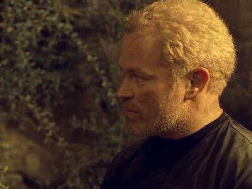 Medical Investigation Season 1 Episode 20 - Mission La Roca (2)