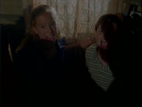 Goosebumps Season 2 Episode 18 - How to Kill a Monster