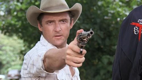 Magnum, P.I. Season 2 Episode 1 - Billy Joe Bob