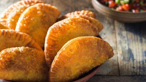 Christopher Kimball's Milk Street Television Season 7 Episode 1 - The Cooking of Colombia