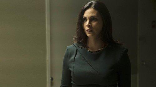 Gotham Season 3 Episode 6 - Mad City: Follow the White Rabbit