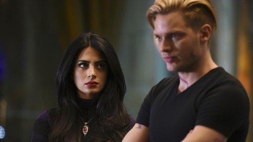Shadowhunters Season 1 Episode 9 - Rise Up