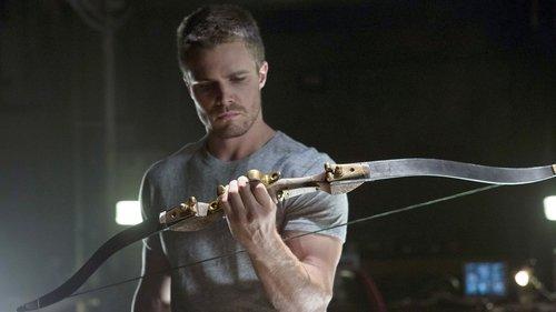 Arrow Season 1 Episode 3 - Lone Gunmen